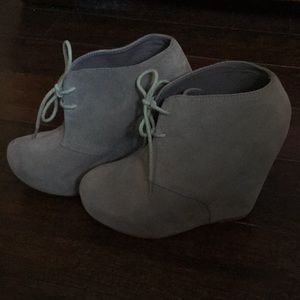 Steve Madden; Booties; Wedges
